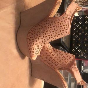 Sky-High Faux Leather Wedges♥️